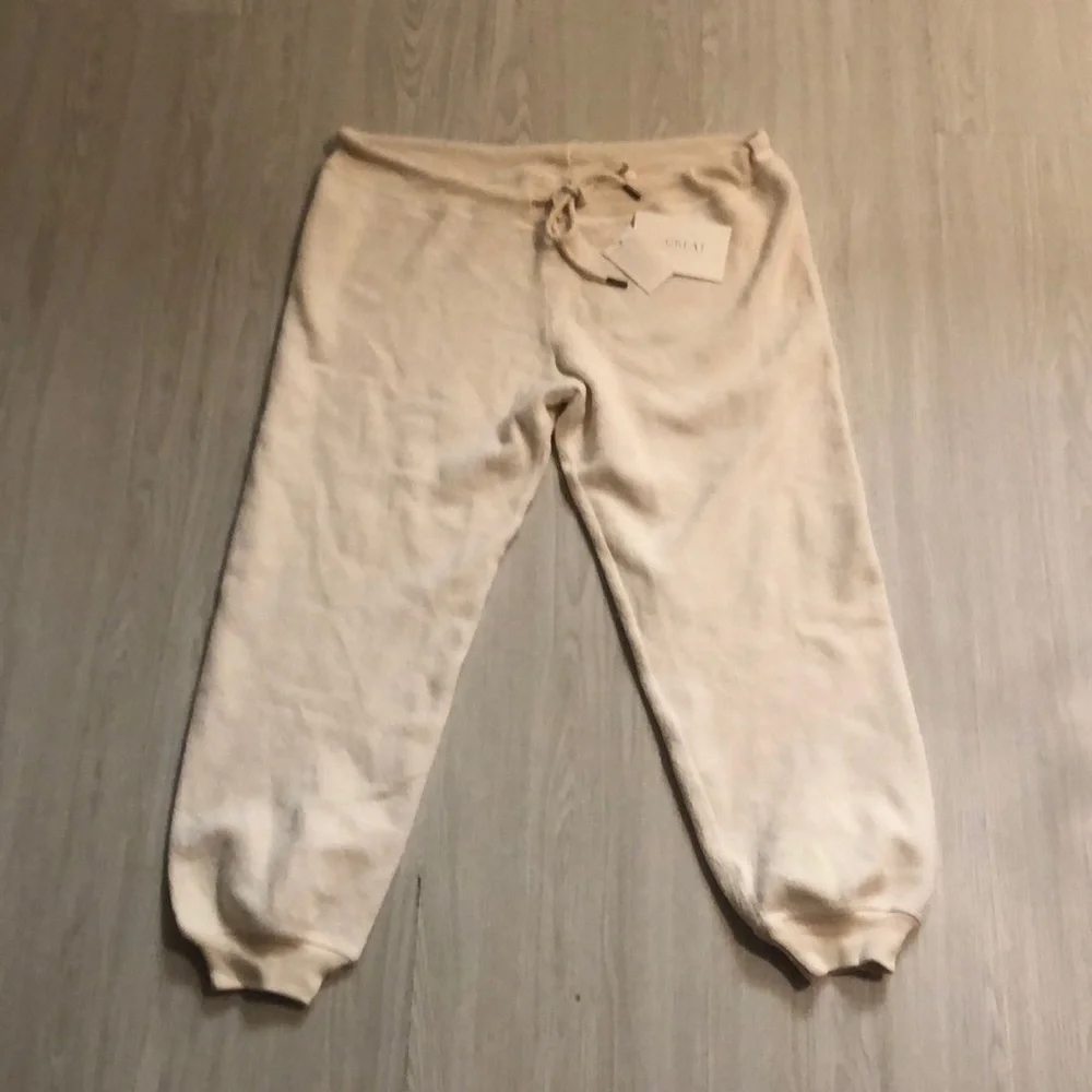 The Great. Sherpa Sweatpants - Picture 2 of 5